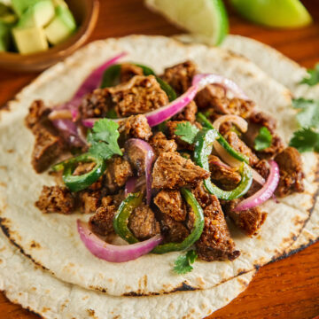 vegan, vegan steak, vegan meat, Beyond Meat, Beyond Steak, vegan beef steak, vegan product, plant-based, plant-based taco, fajita taco, vegan steak taco